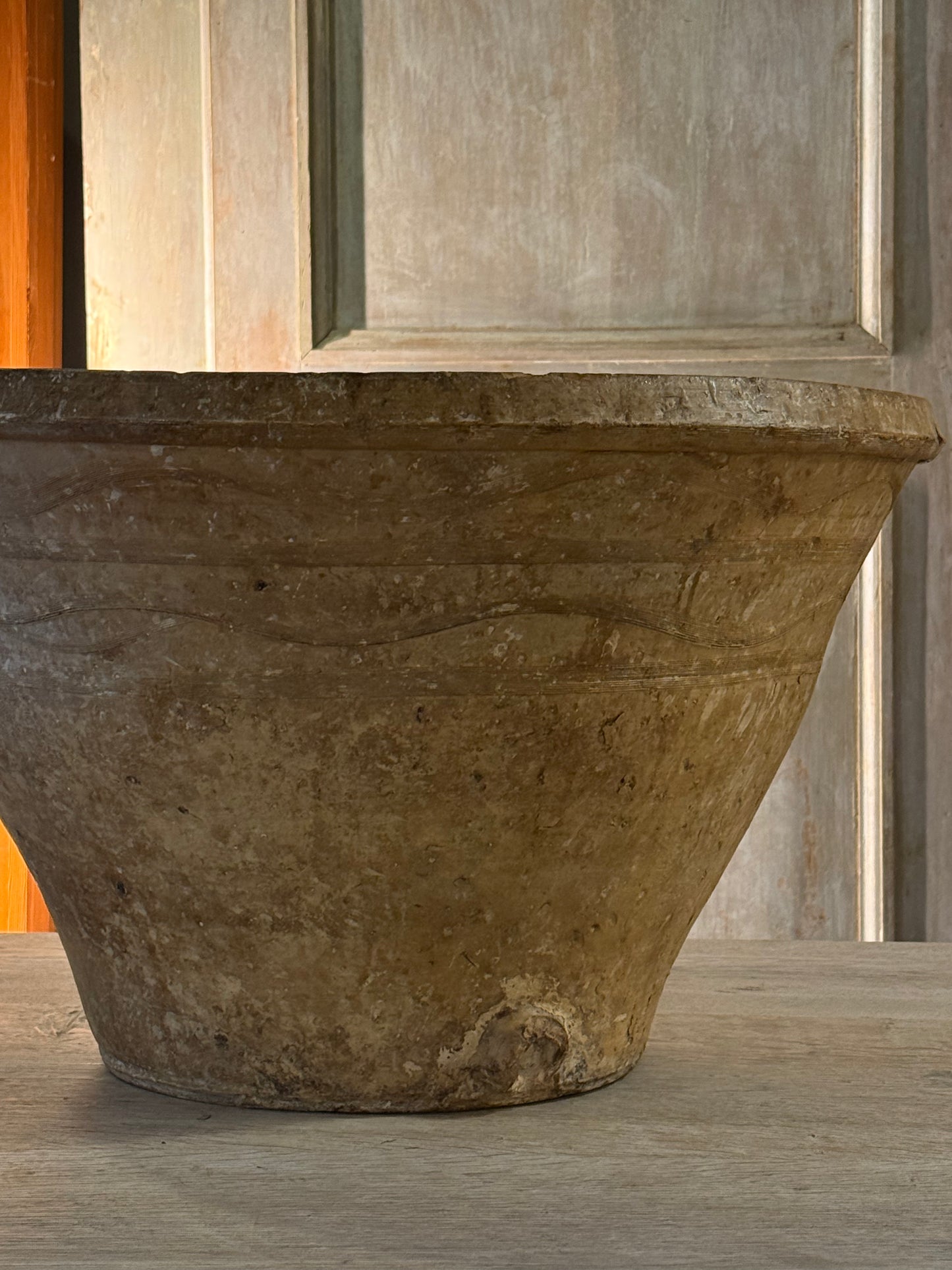 Macetero antiguo de terracota XXL