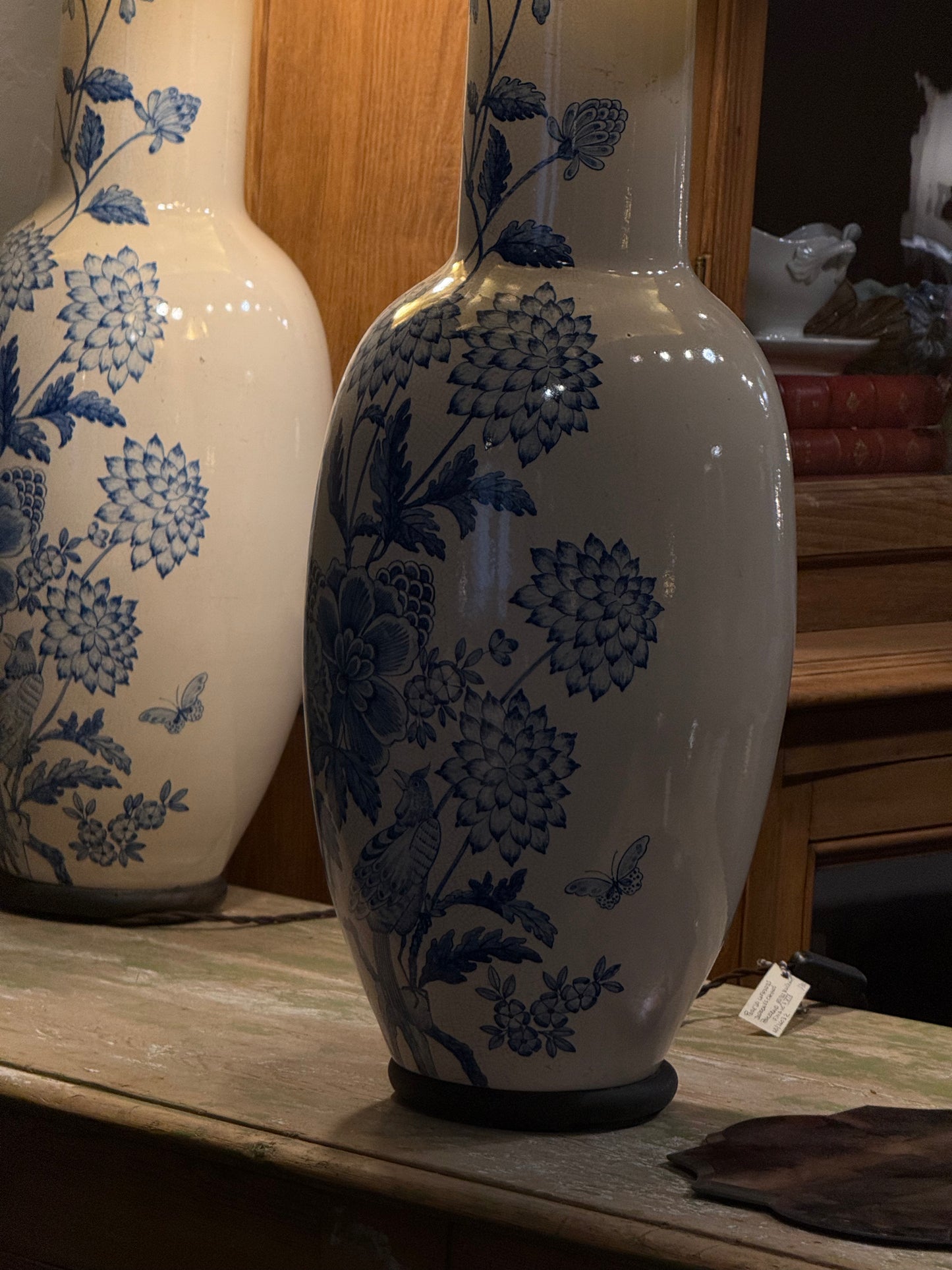 Pareja de lámparas de porcelana china "Blue & White" · Finales del siglo XIX