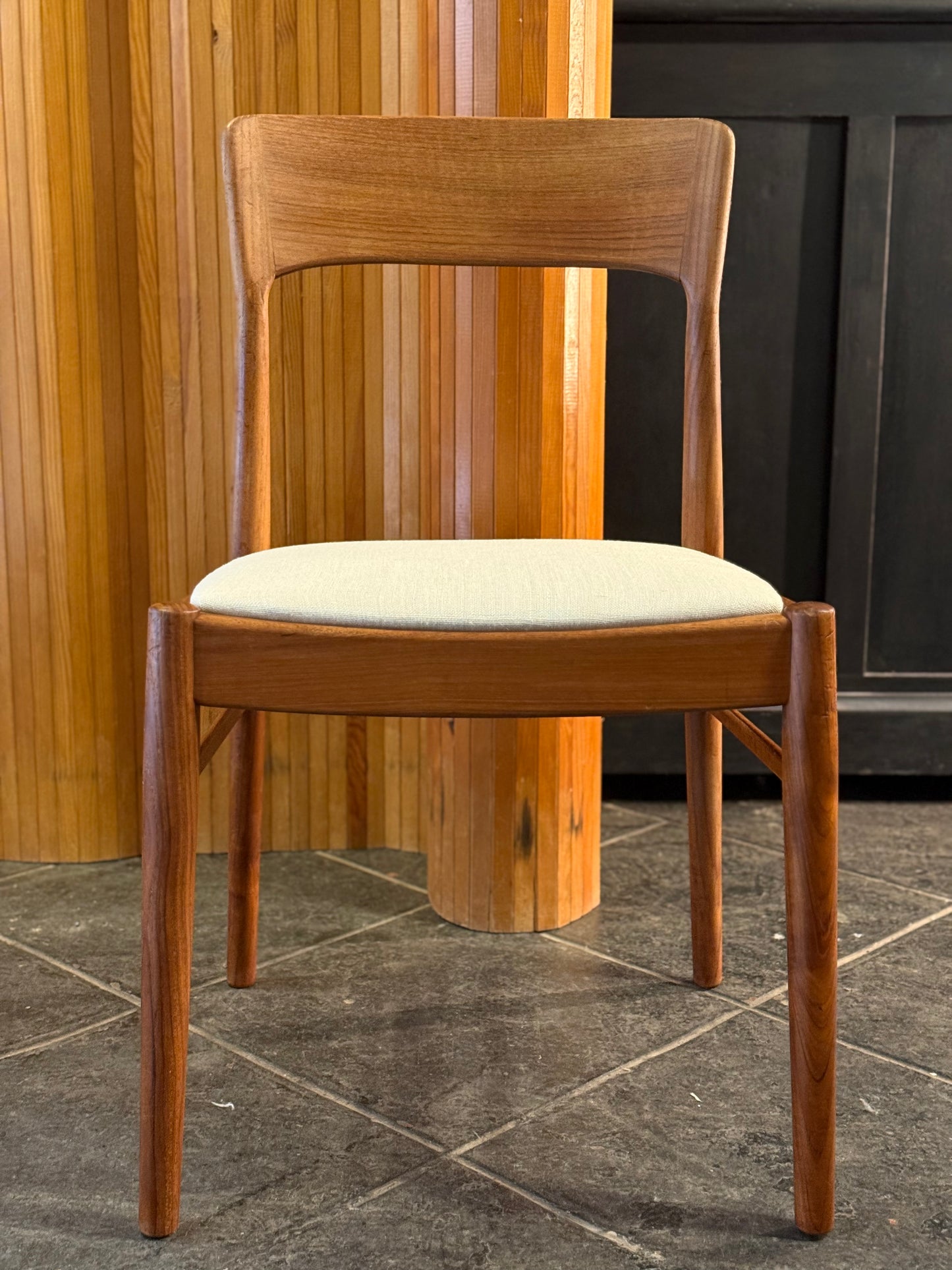 Sillas comedor Kai Kristiansen para K.S. Møbler (años 60)