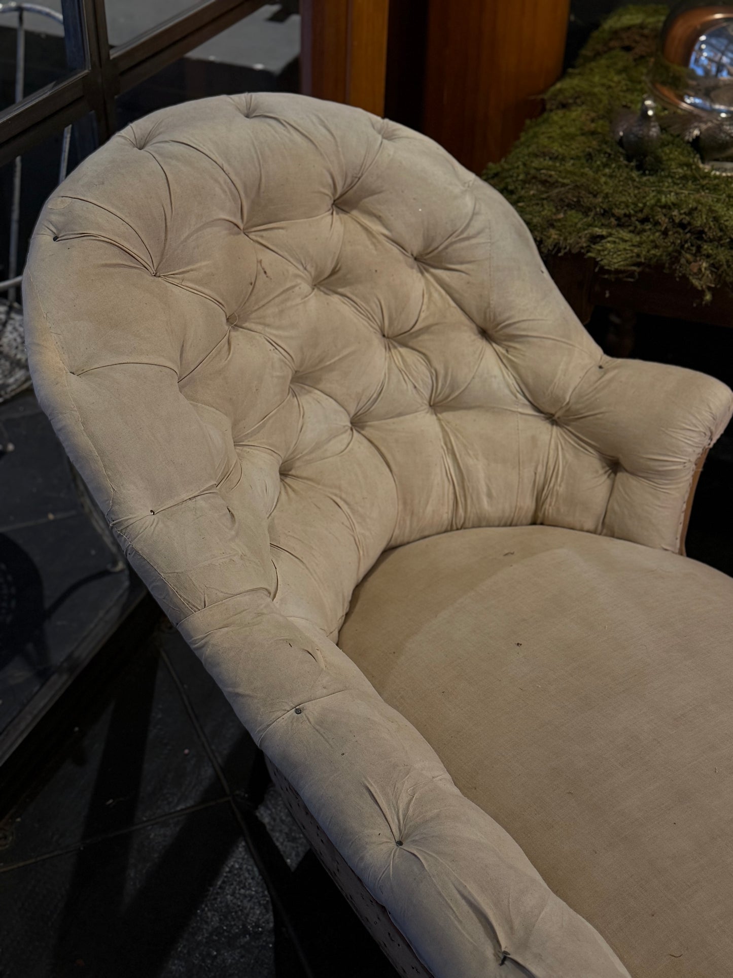 Chaise Longue capitoné destapizada