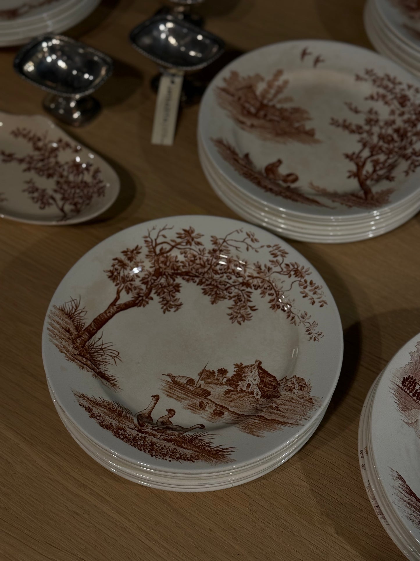 Vajilla Terre de Fer en tonos marrones