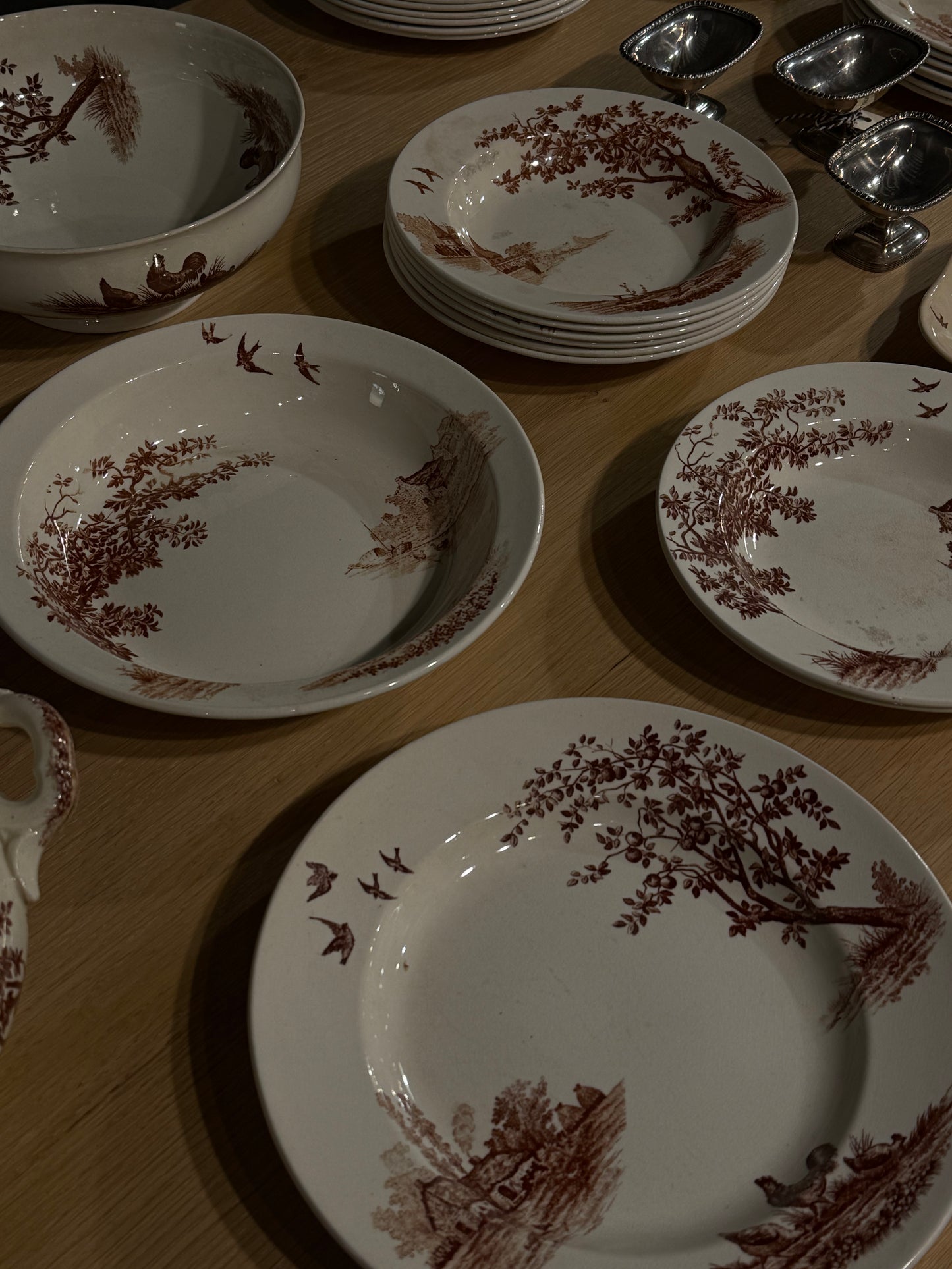 Vajilla Terre de Fer en tonos marrones