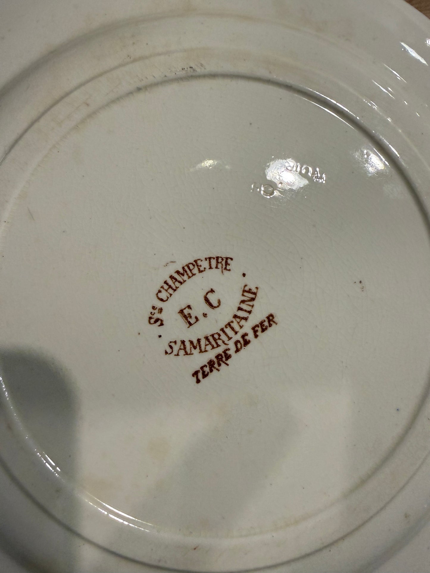 Vajilla Terre de Fer en tonos marrones