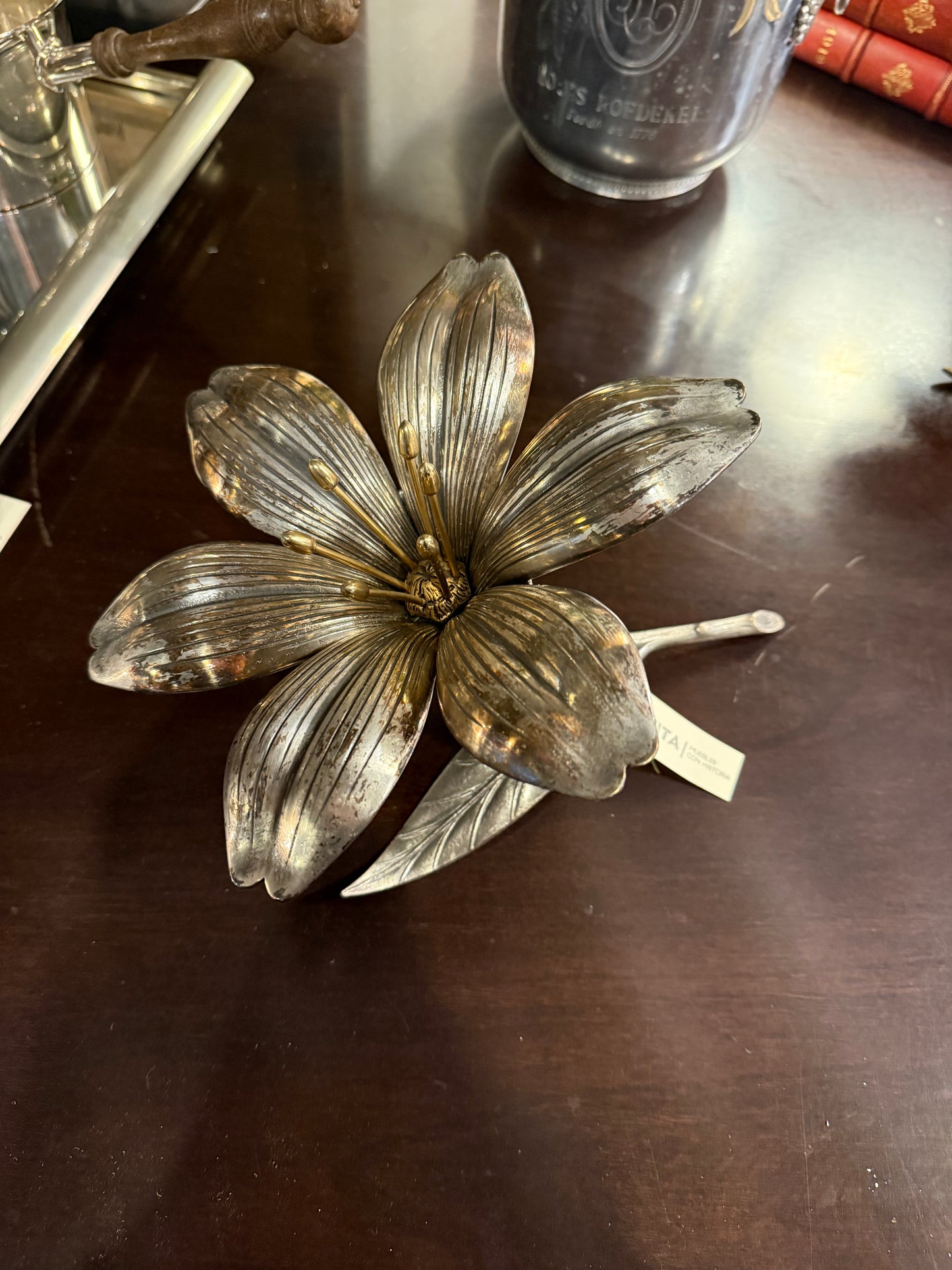 Cenicero flor