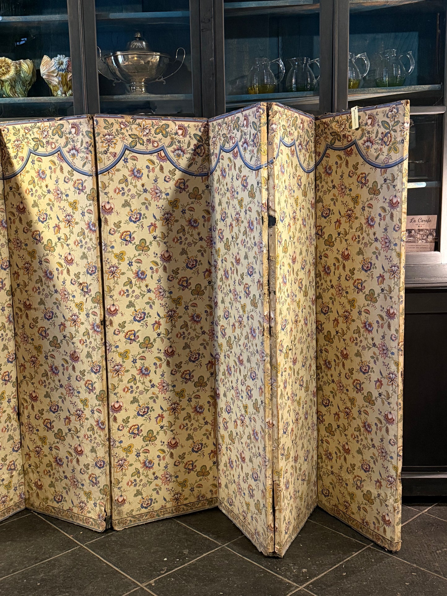 Biombo de Papel con Flores