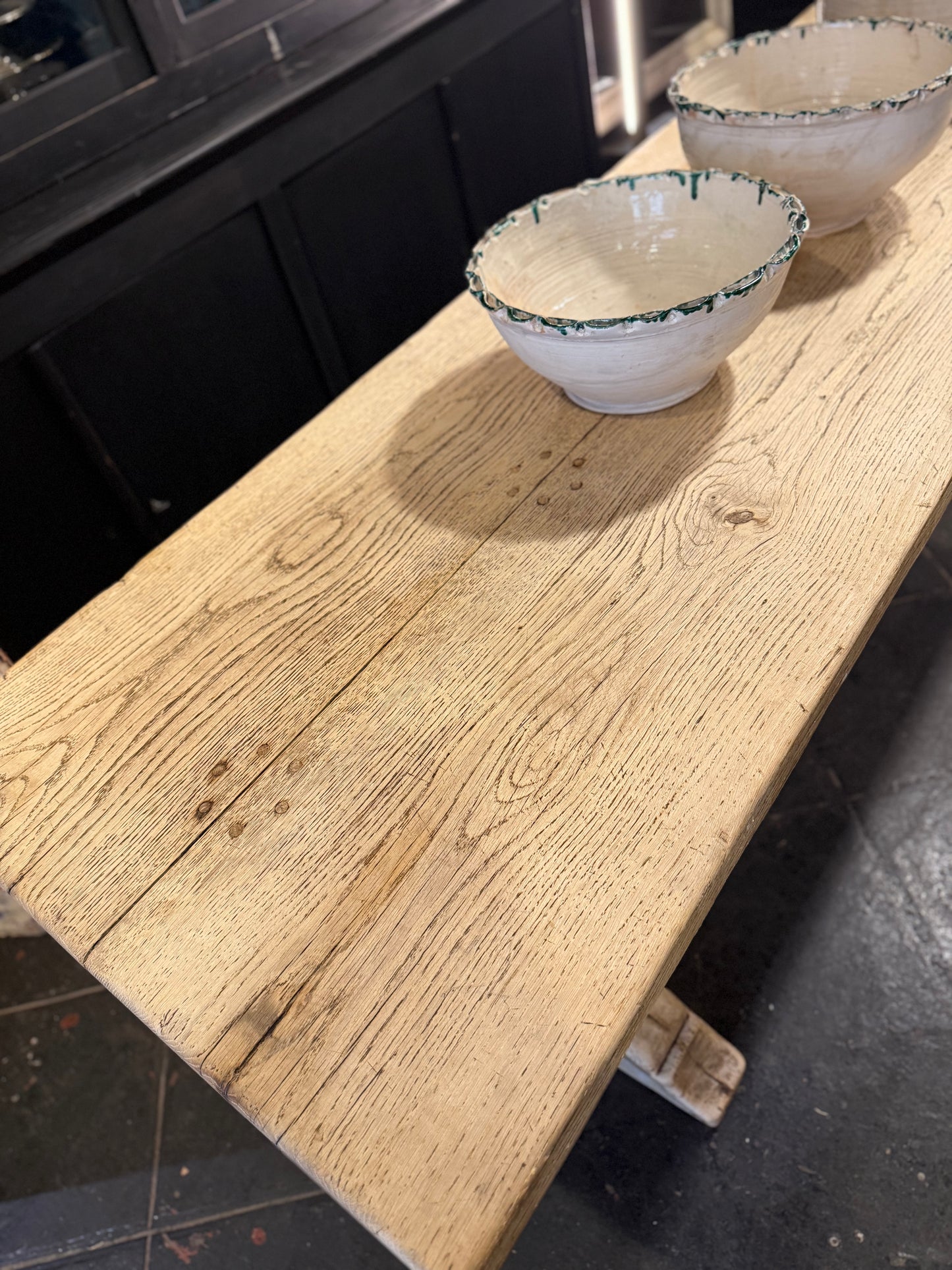 Mesa de Roble con Travesaño