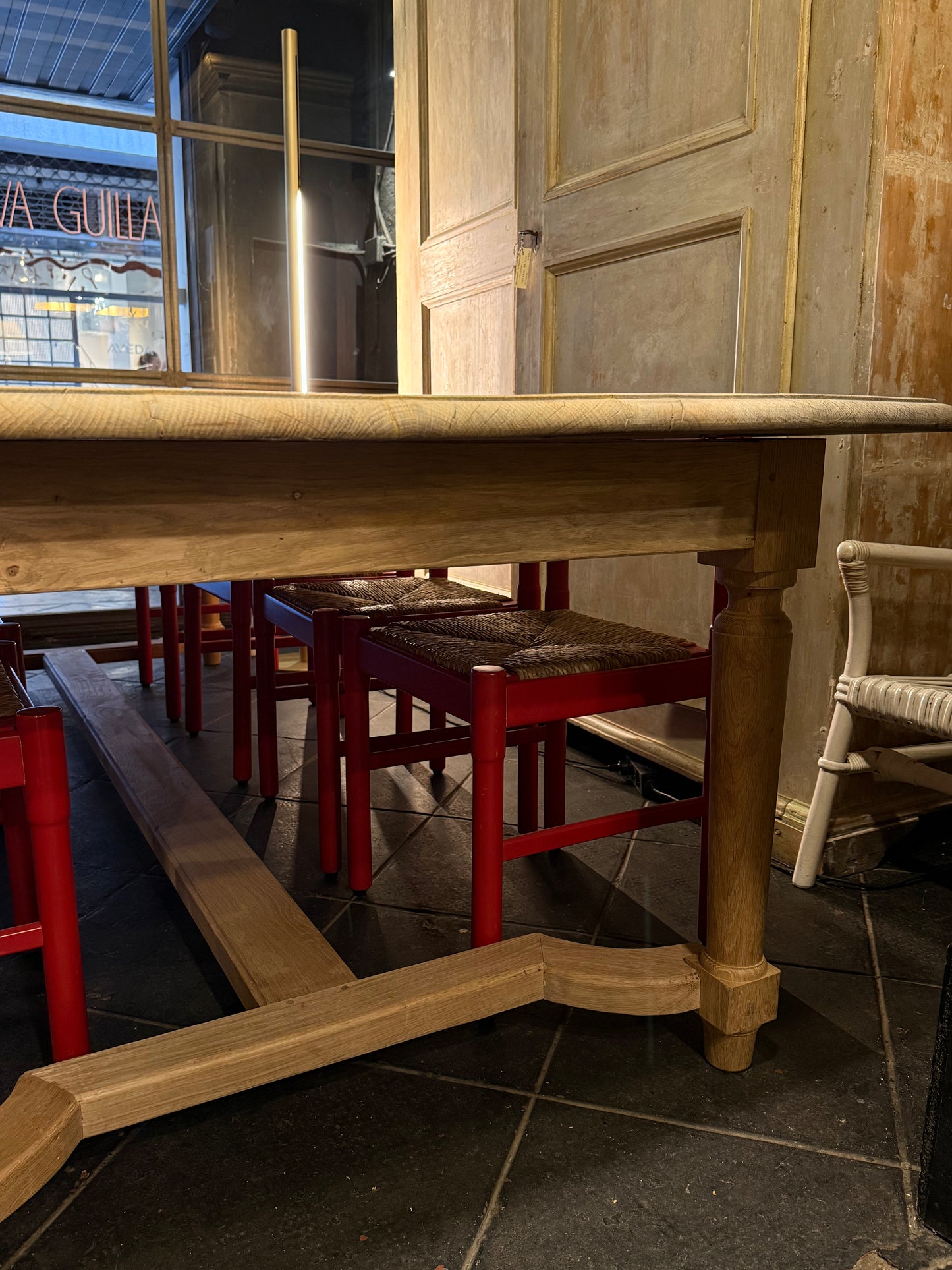 MESA A MEDIDA: Mesa de Roble XL con travesaño