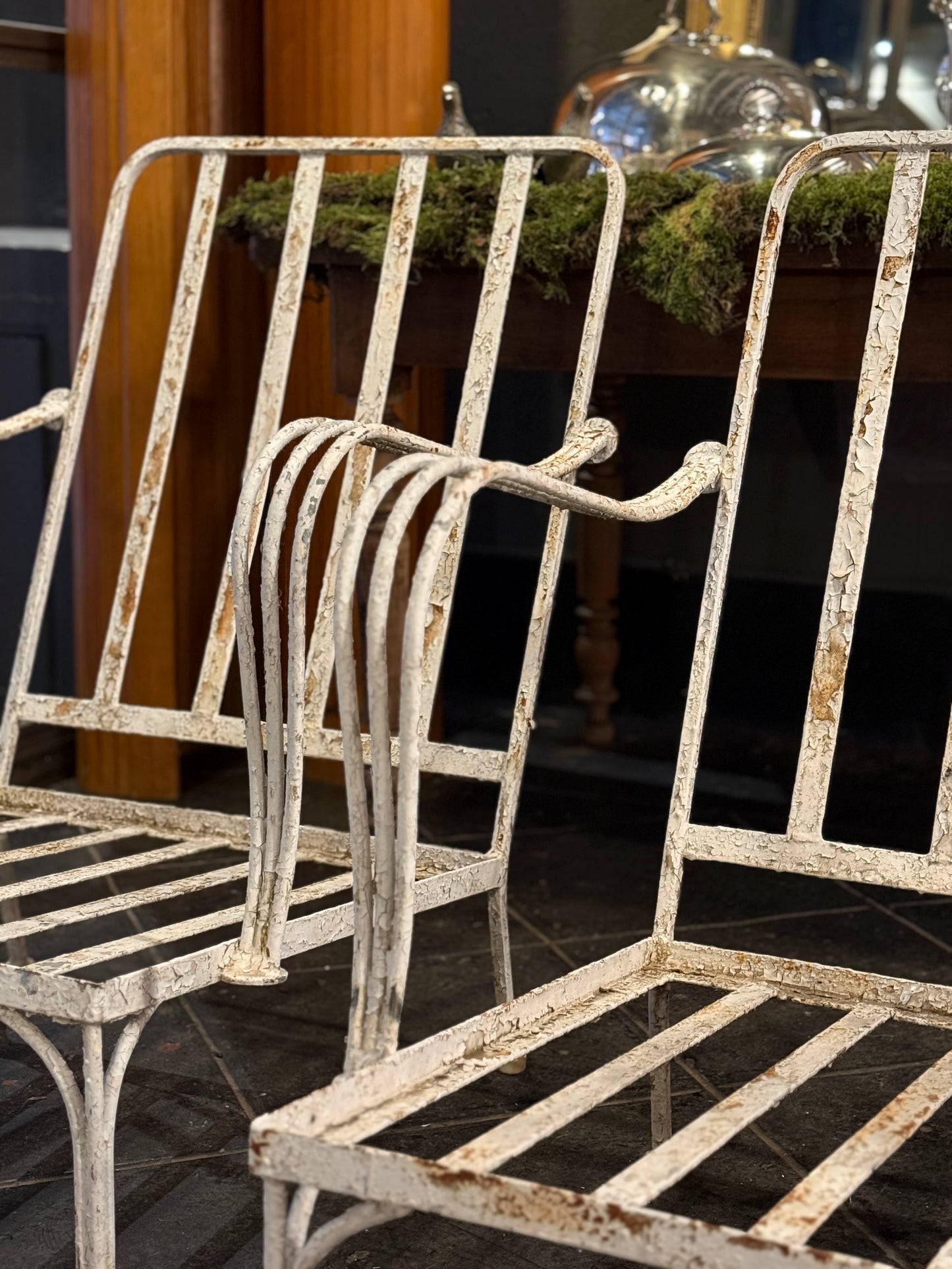 Pareja de butacas de hierro