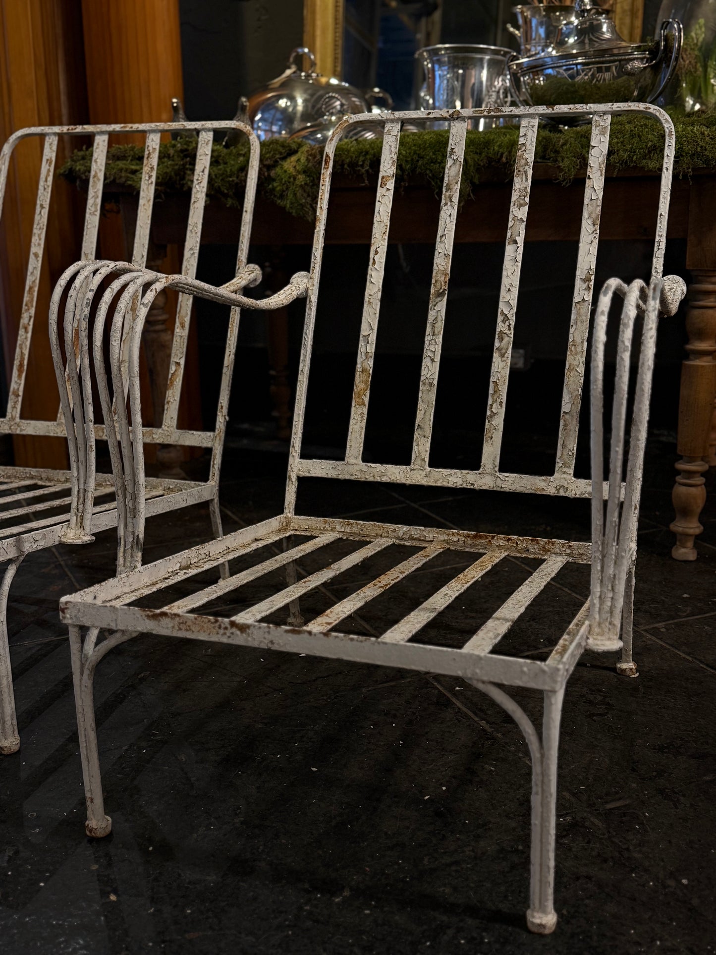 Pareja de butacas de hierro