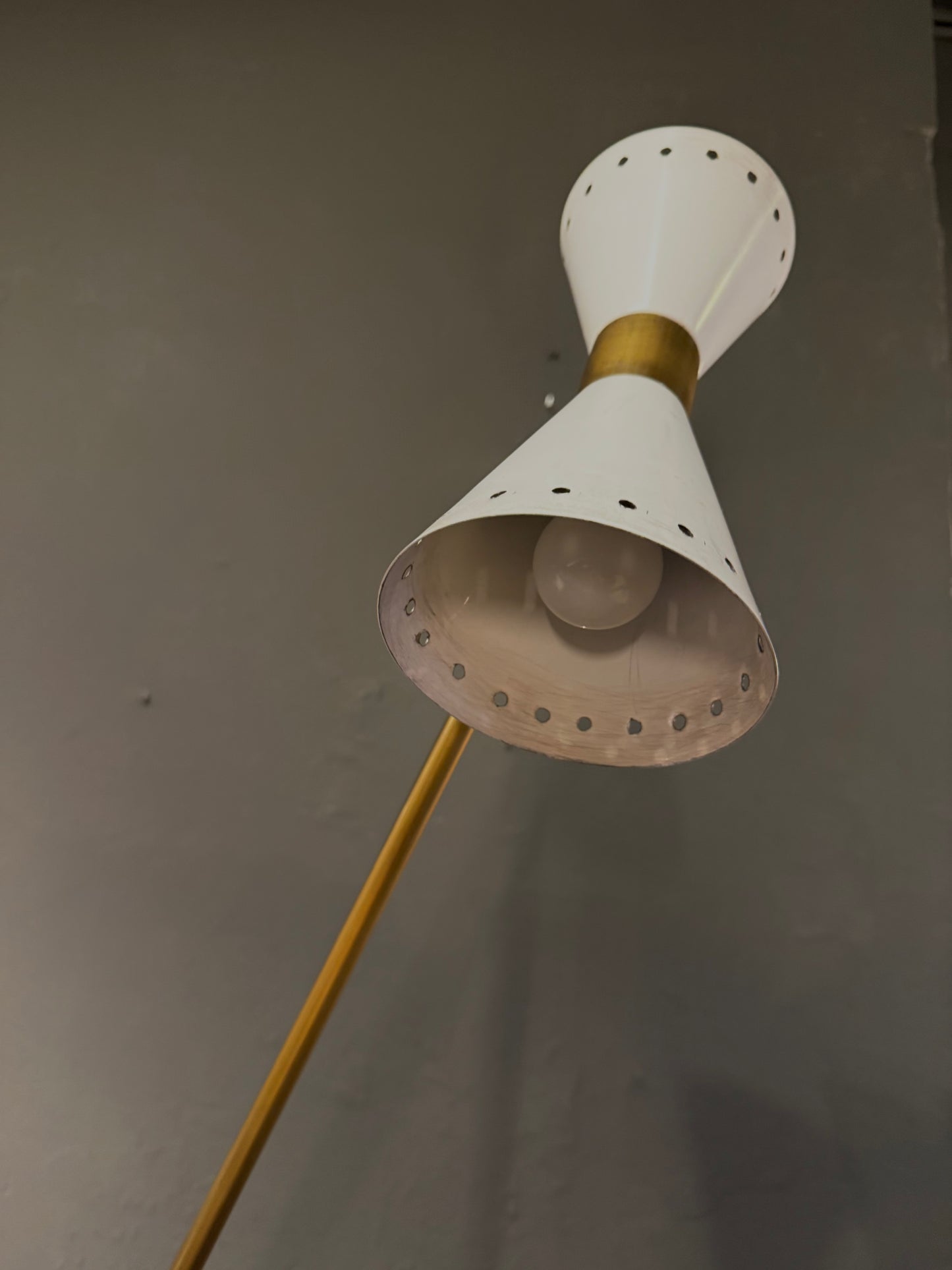 Lámpara de pie “Diavolo” estilo Stilnovo, c. 1980