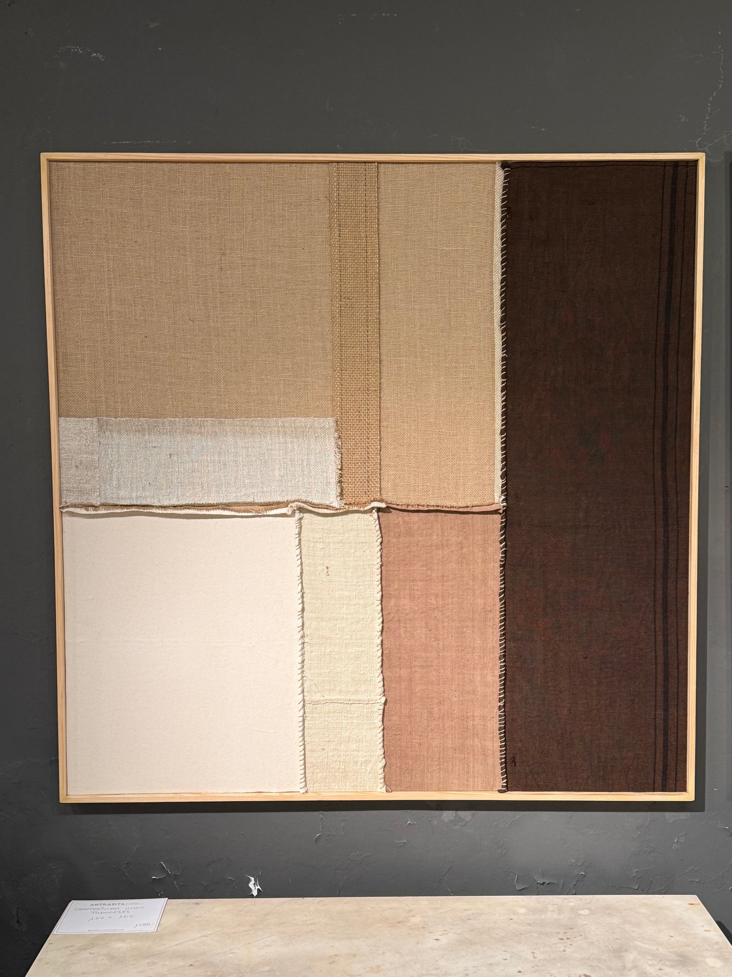 Composición de linos franceses . Marrón II