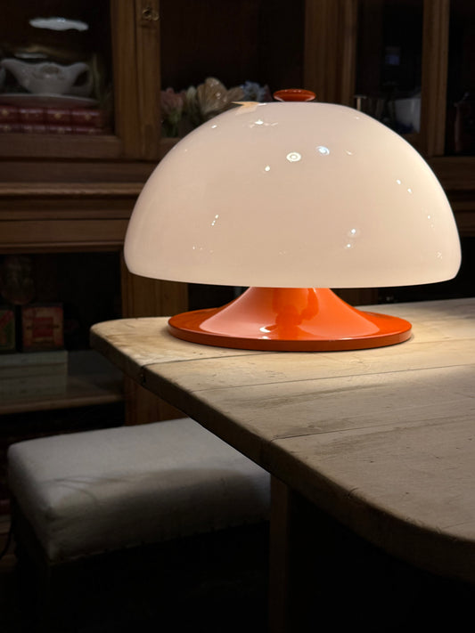 Lámpara de mesa “Serpente” de Elio Martinelli para Martinelli Luce · Italia, años 60