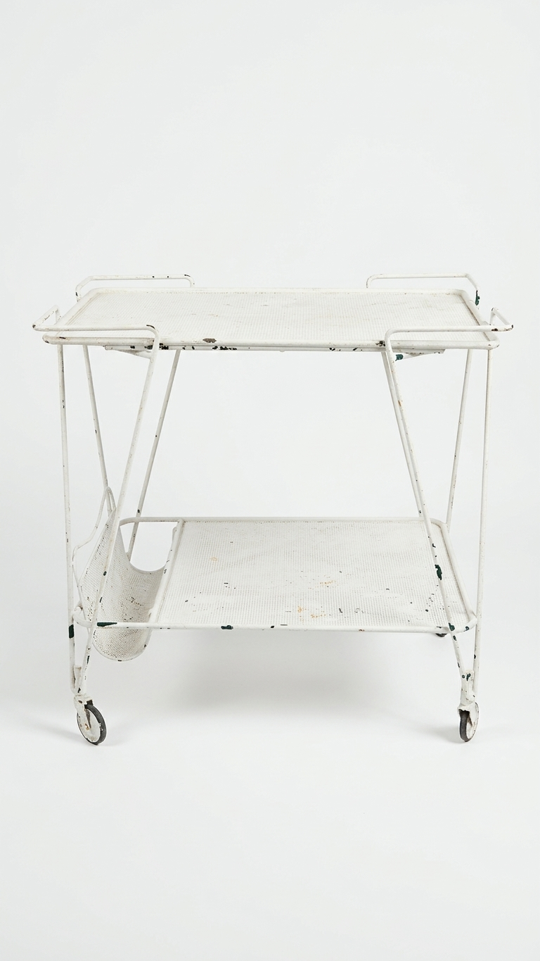 Carrito francés de hierro perforado